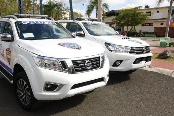 Imagen de archivo: Camionetas patrulla de la Policía Nacional Dominicana.