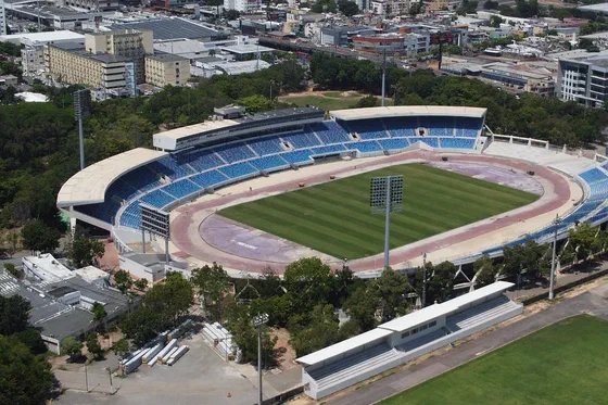 El Estadio Olímpico Félix Sánchez, en Santo Domingo, escenario del partido de esta noche.